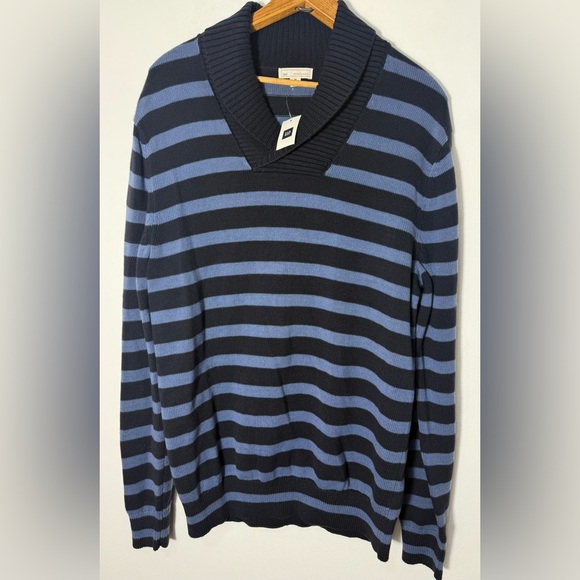GAP Other - GAP Men's V-Neck Sweater in Blue and Black Stripes